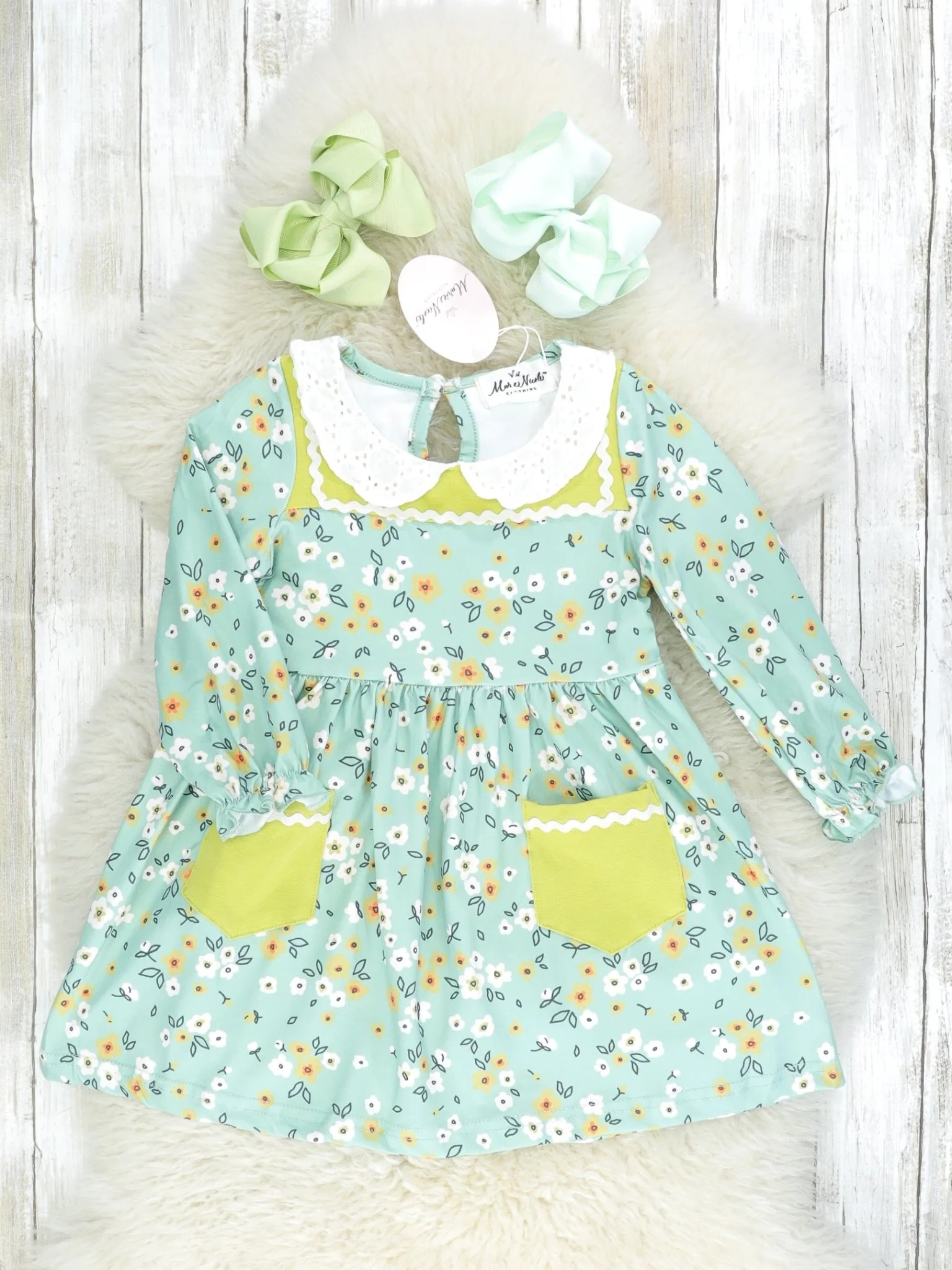 Sea Foam Green Floral Vintage Pocket Dress