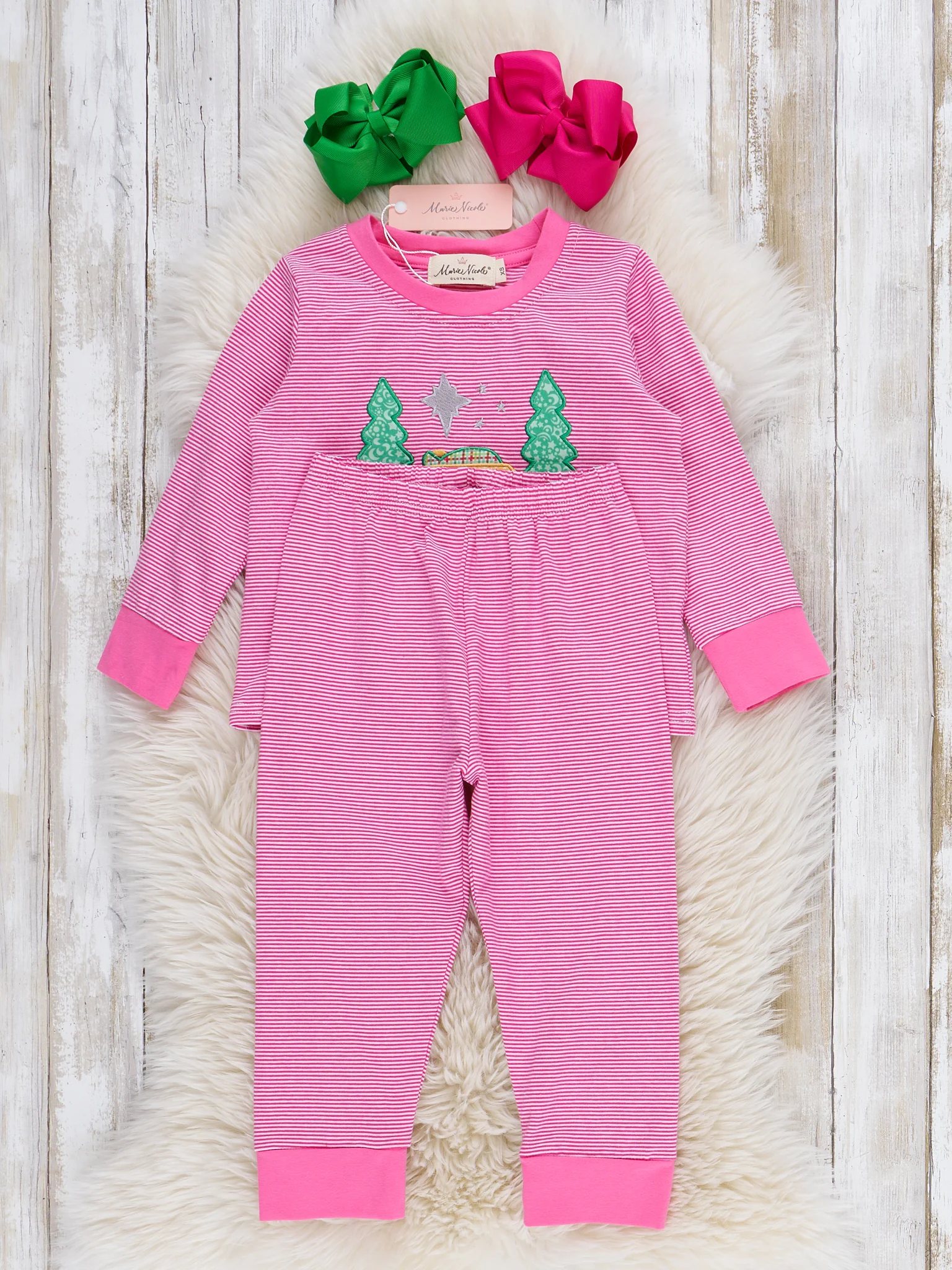 Sleepin' in the Manger Embroidered Pajamas - Girls - Image 3
