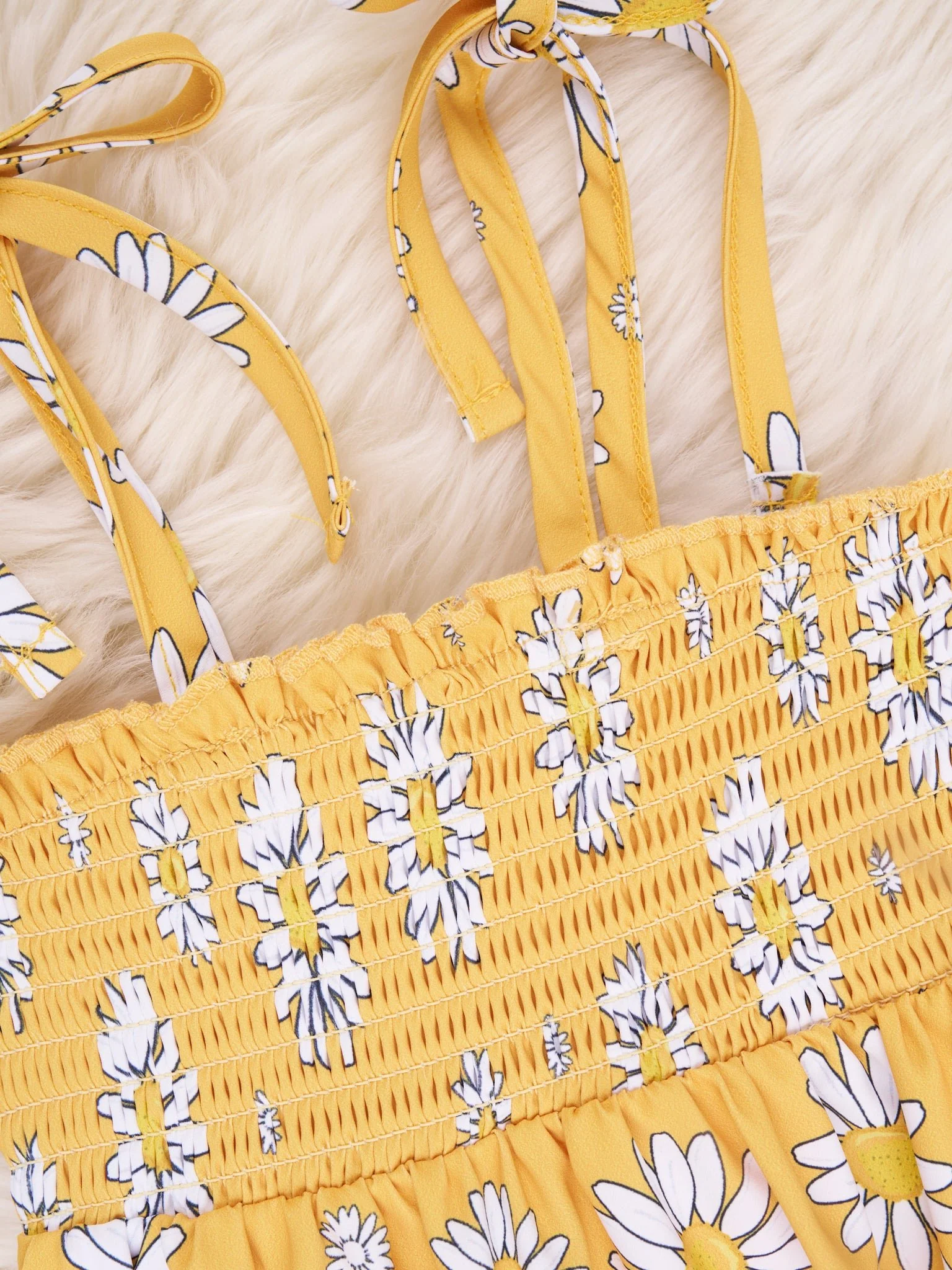 Smocked Daisy Tie Romper - Image 2