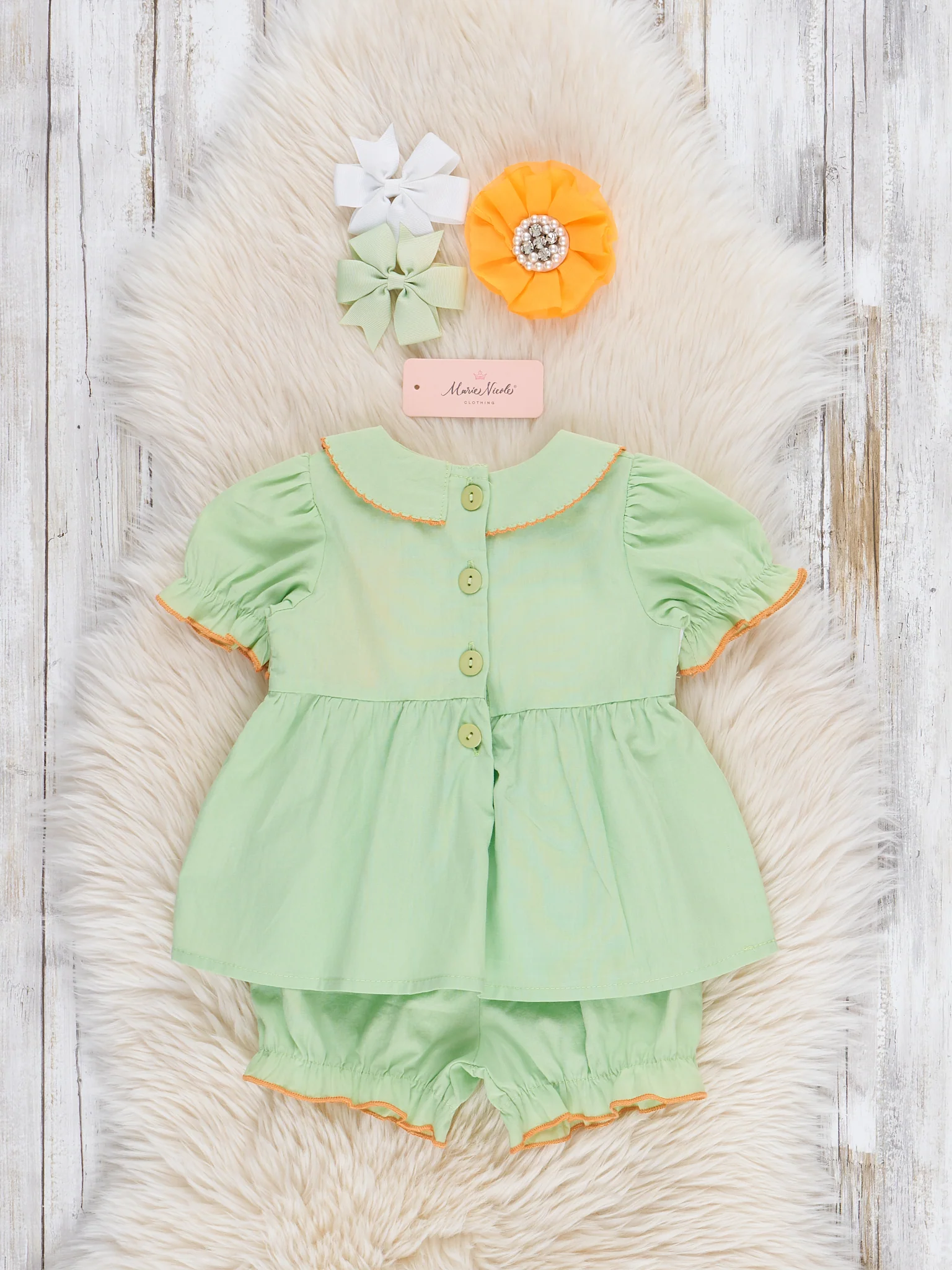 Smocked Embroidered Sweet Pea Pumpkin Bloomers Outfit - Image 3