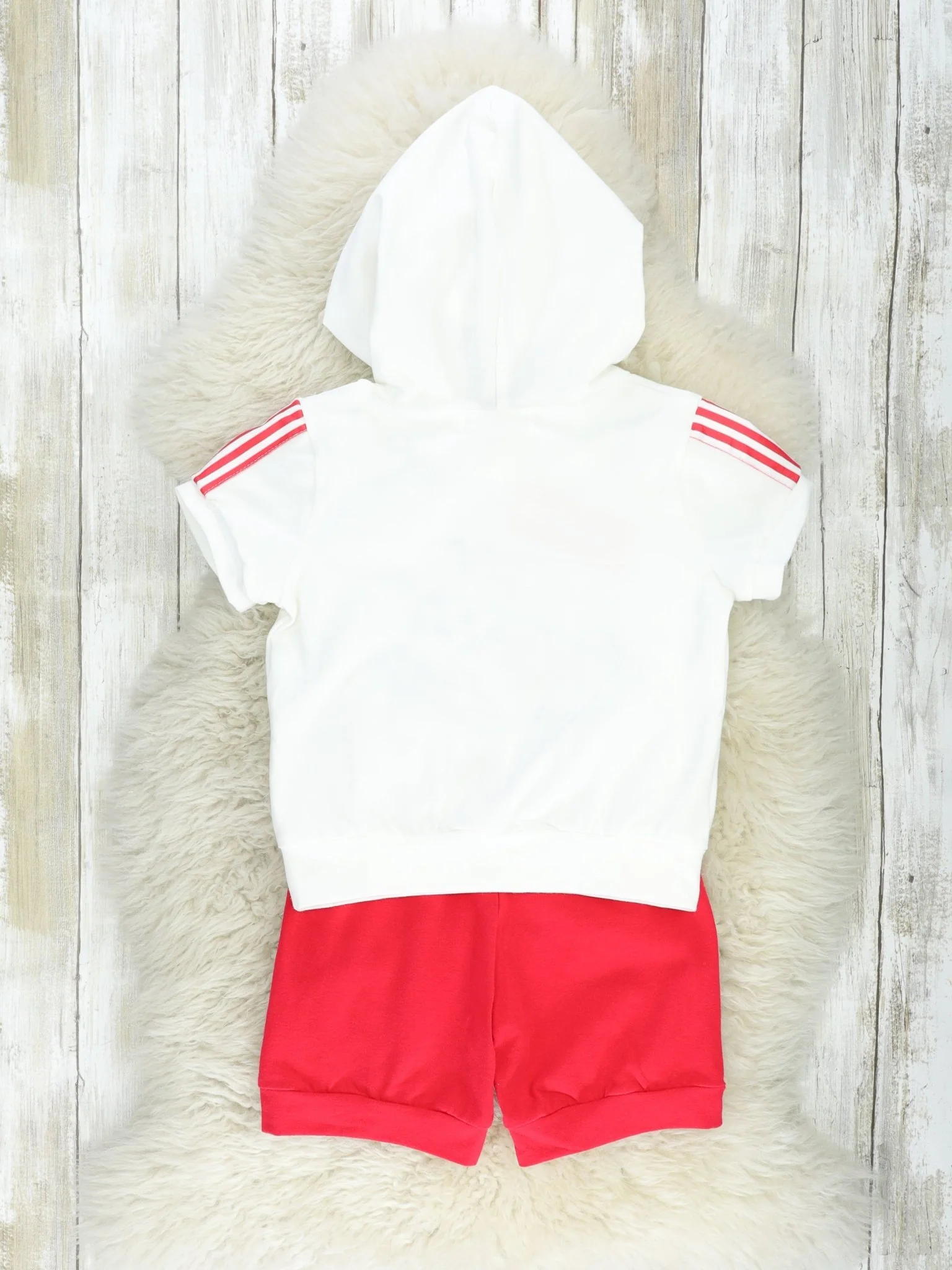 Stars & Stripes Plane Hoodie Outfit - Image 3