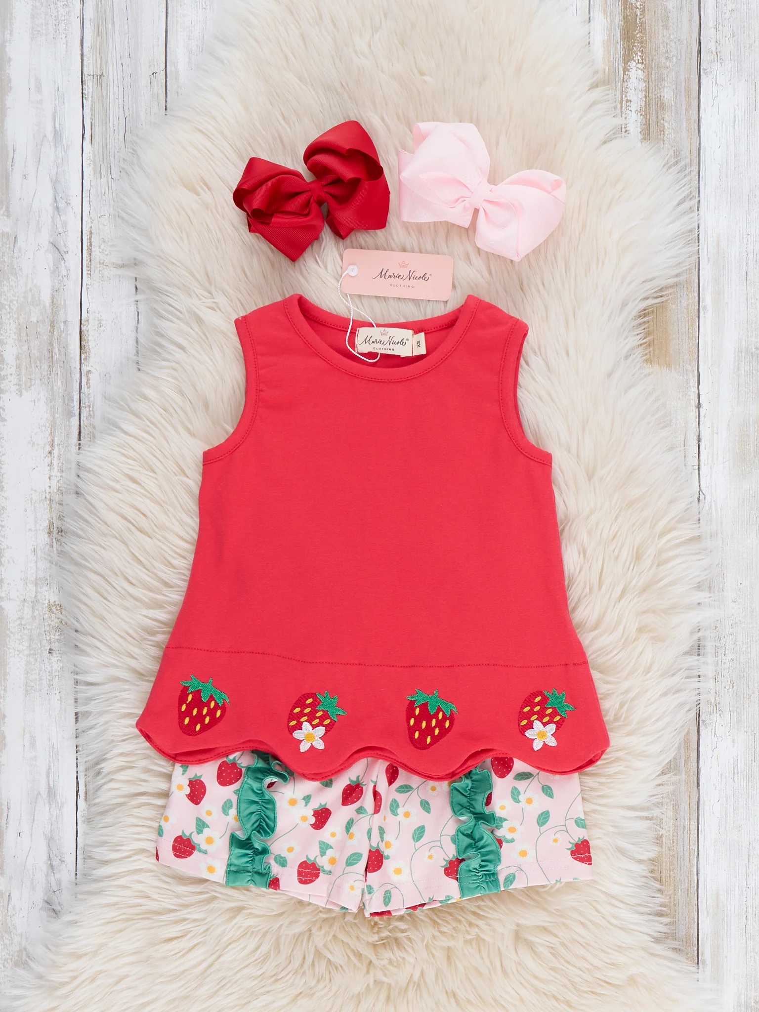 Strawberry Vines Ruffle Outfit - Image 2