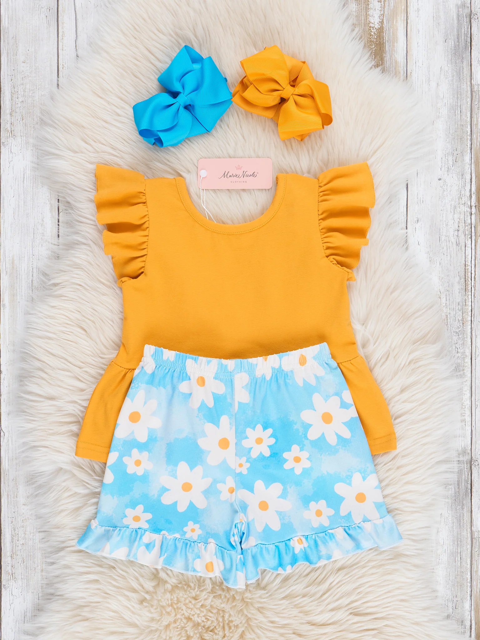 Sunny Daisies Ruffle Outfit - Image 3
