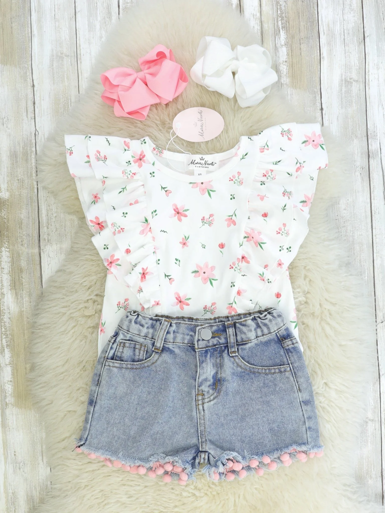 Sweet Floral Ruffle Top & Denim Shorts Outfit - Image 2
