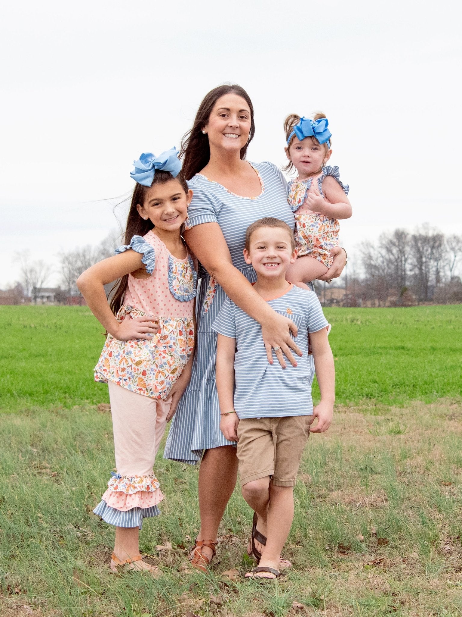 Tennessee Garden Capris Ruffle Outfit - Image 8