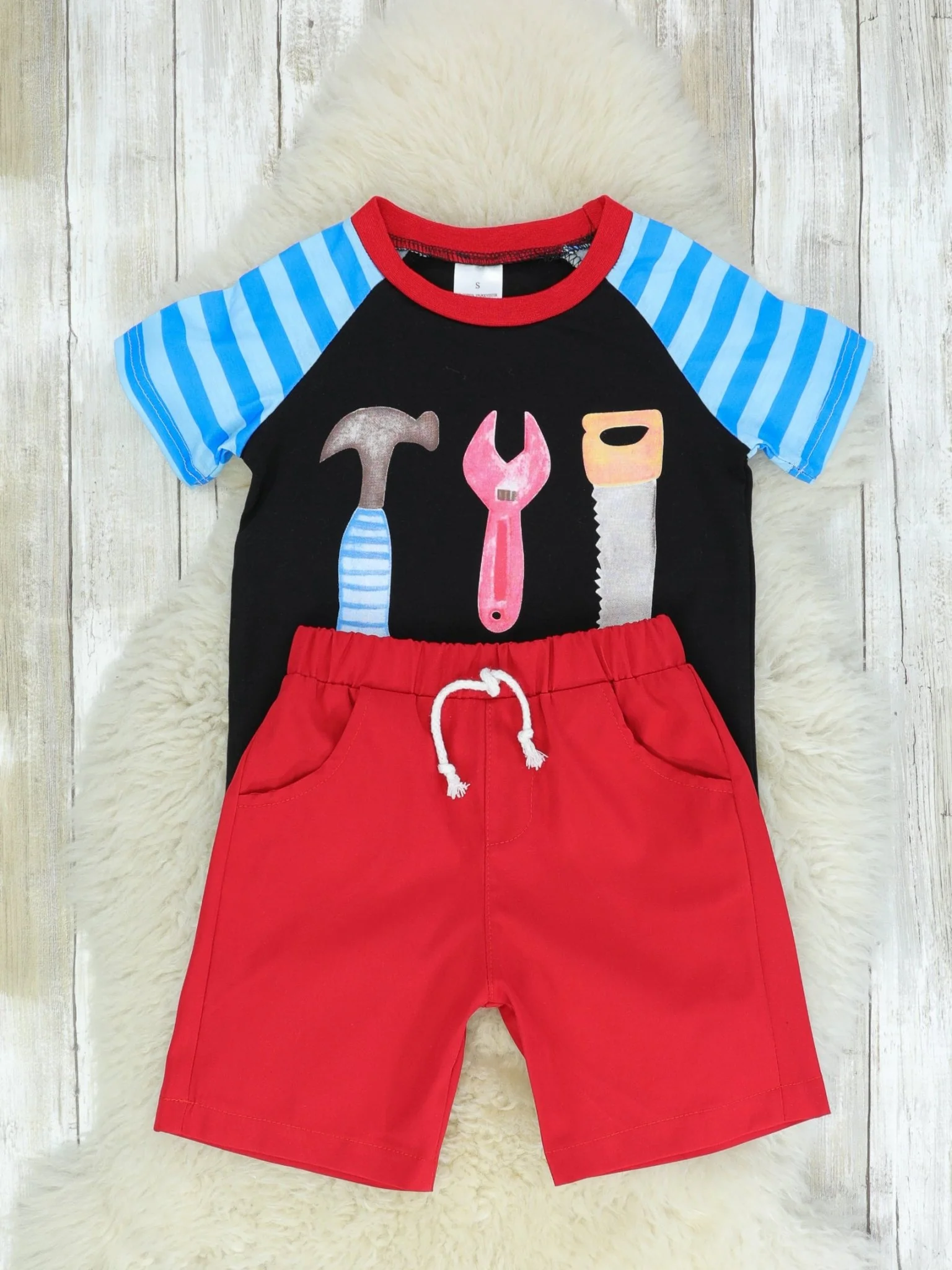 Tools Shirt & Shorts Outfit - Image 2