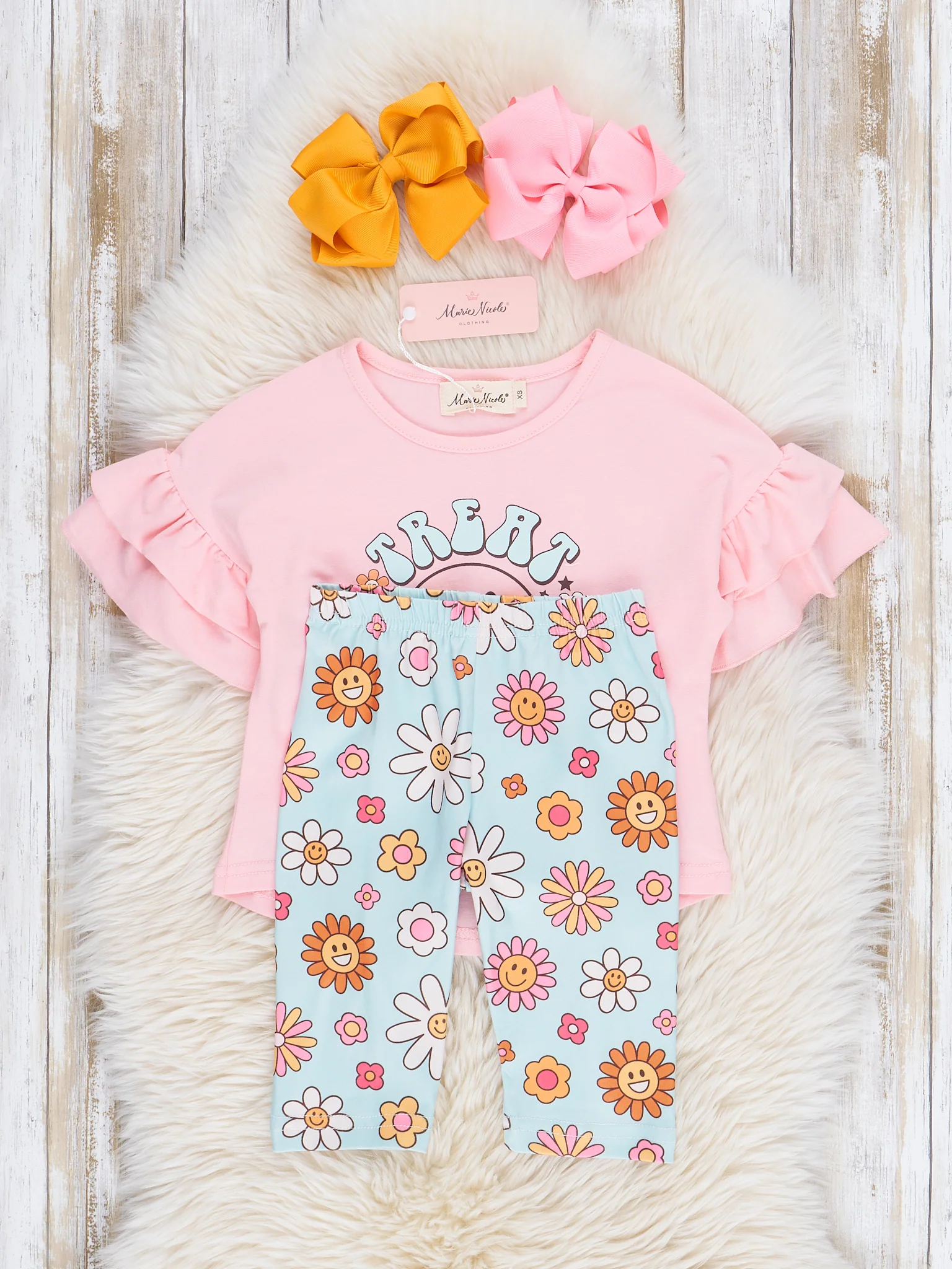 "Treat Yo'  Self" Daisy Ruffle Outfit - Image 3