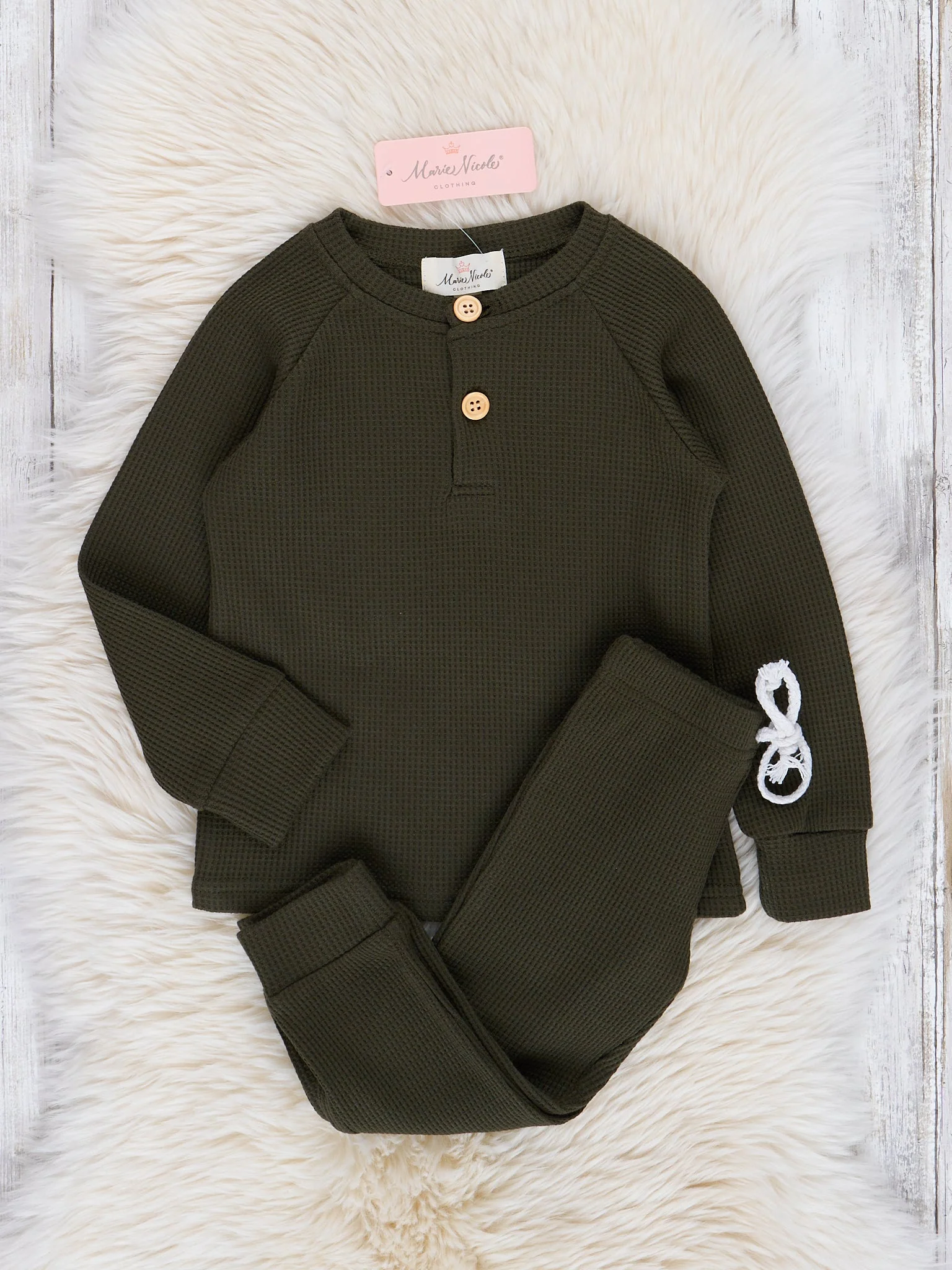 Waffle Knit Henley & Joggers Set in Two Colors - Unisex - Image 4