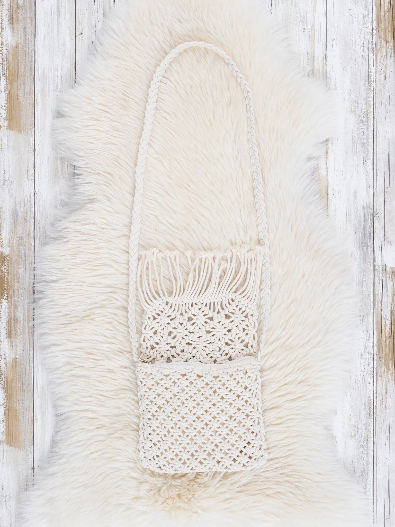 White Fringe Woven Crossbody Purse - Image 2