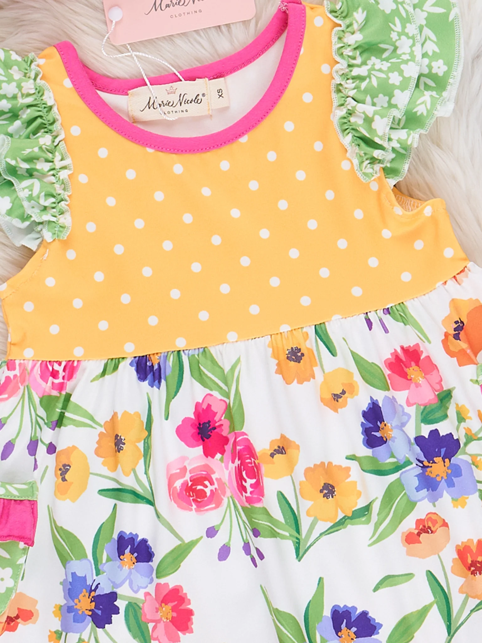 Wildflowers & Polka Dots Ruffle Shorts Outfit - Image 3