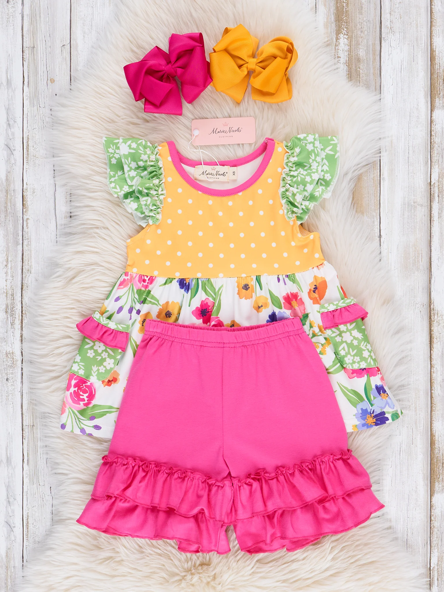 Wildflowers & Polka Dots Ruffle Shorts Outfit - Image 4