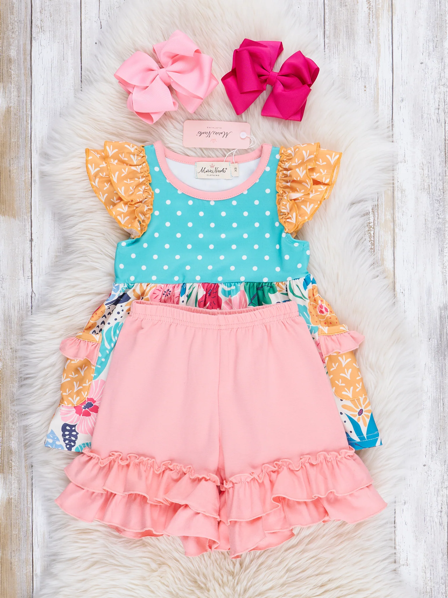 Wildflowers & Teal Dots Ruffle Shorts Outfit - Image 3