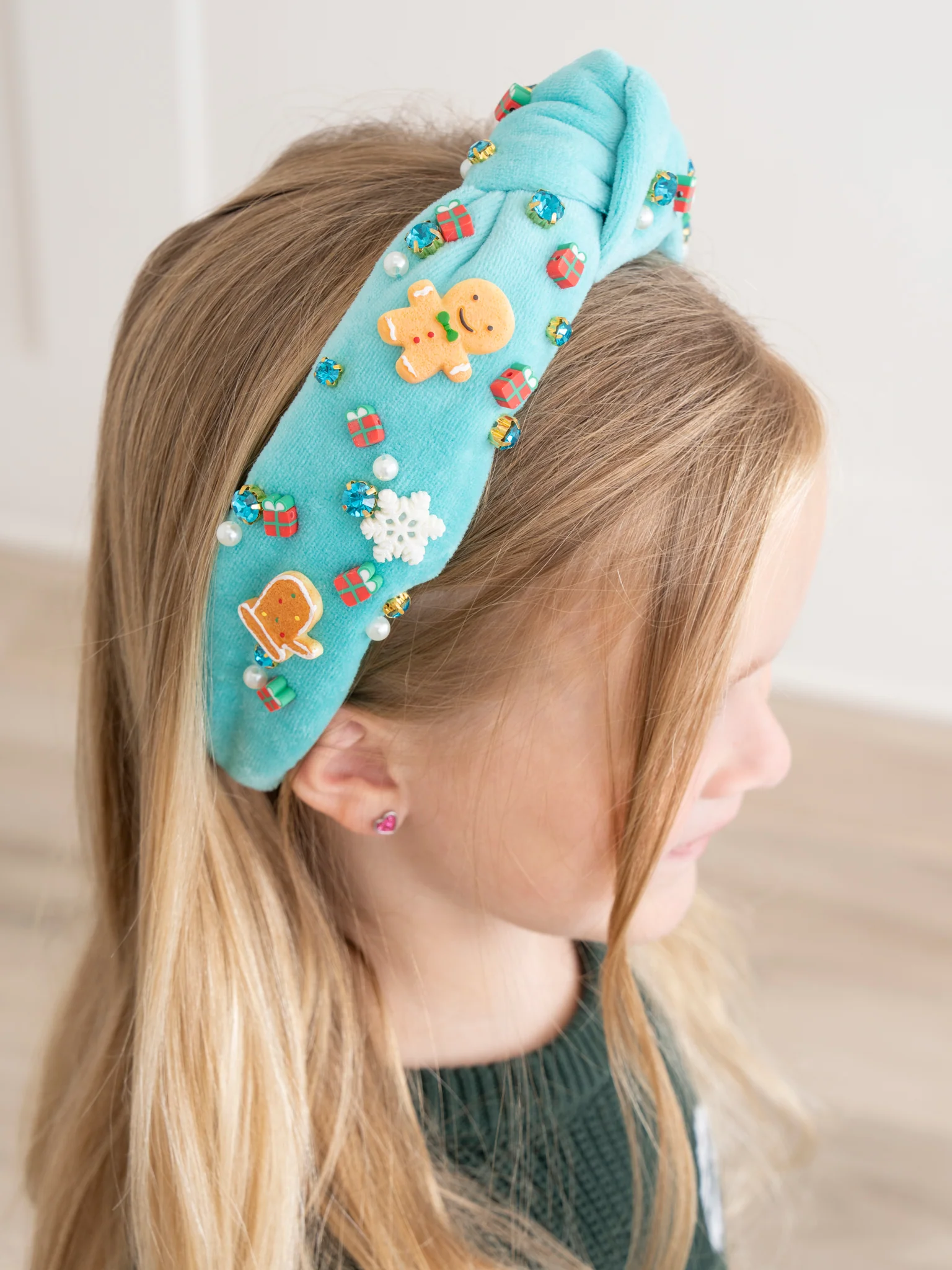 Winter Holiday Wishes Charm Headband