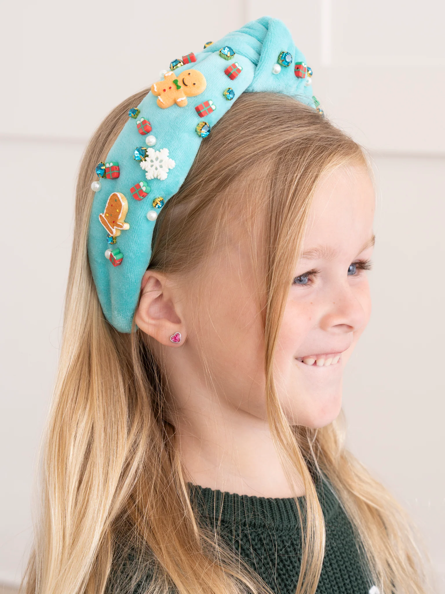 Winter Holiday Wishes Charm Headband - Image 5