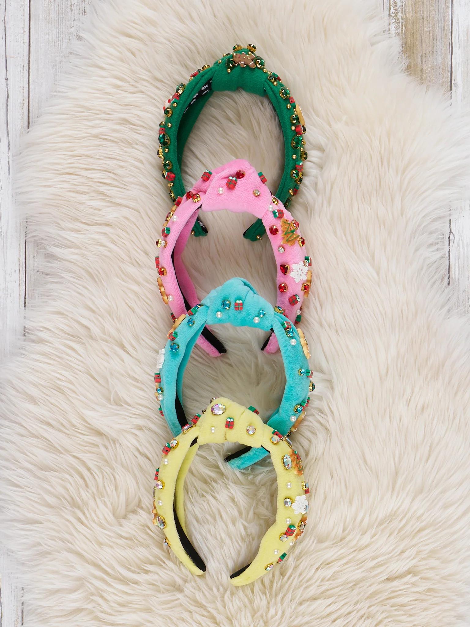 Winter Holiday Wishes Charm Headband - Image 6