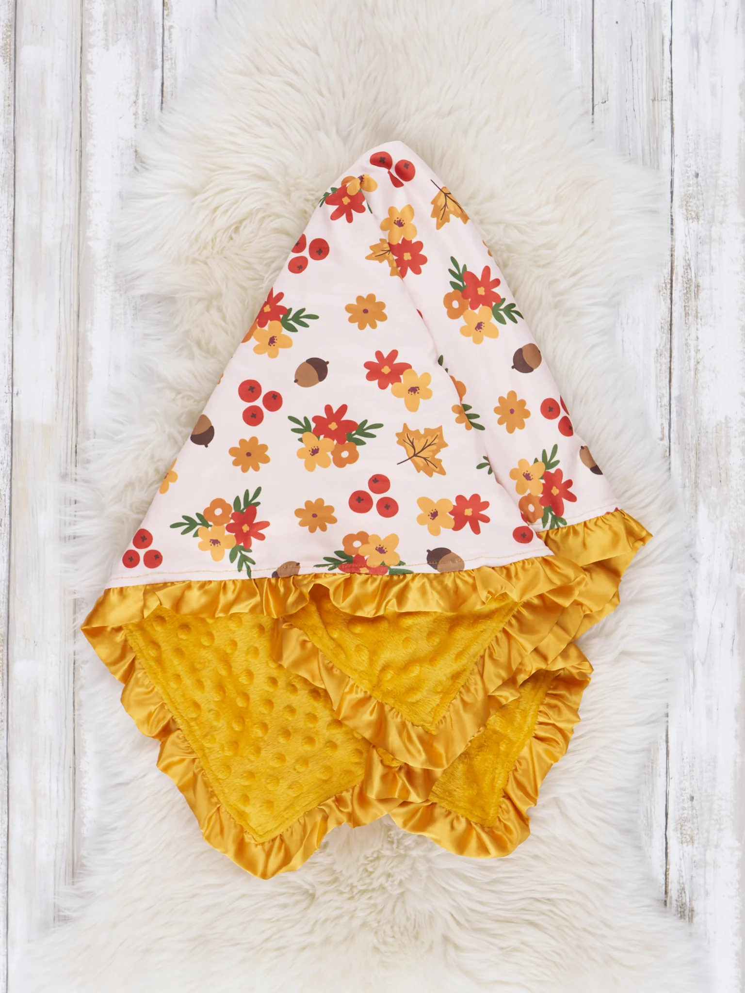 Yellow Daisy & Acorn Ruffle Minky Blanket