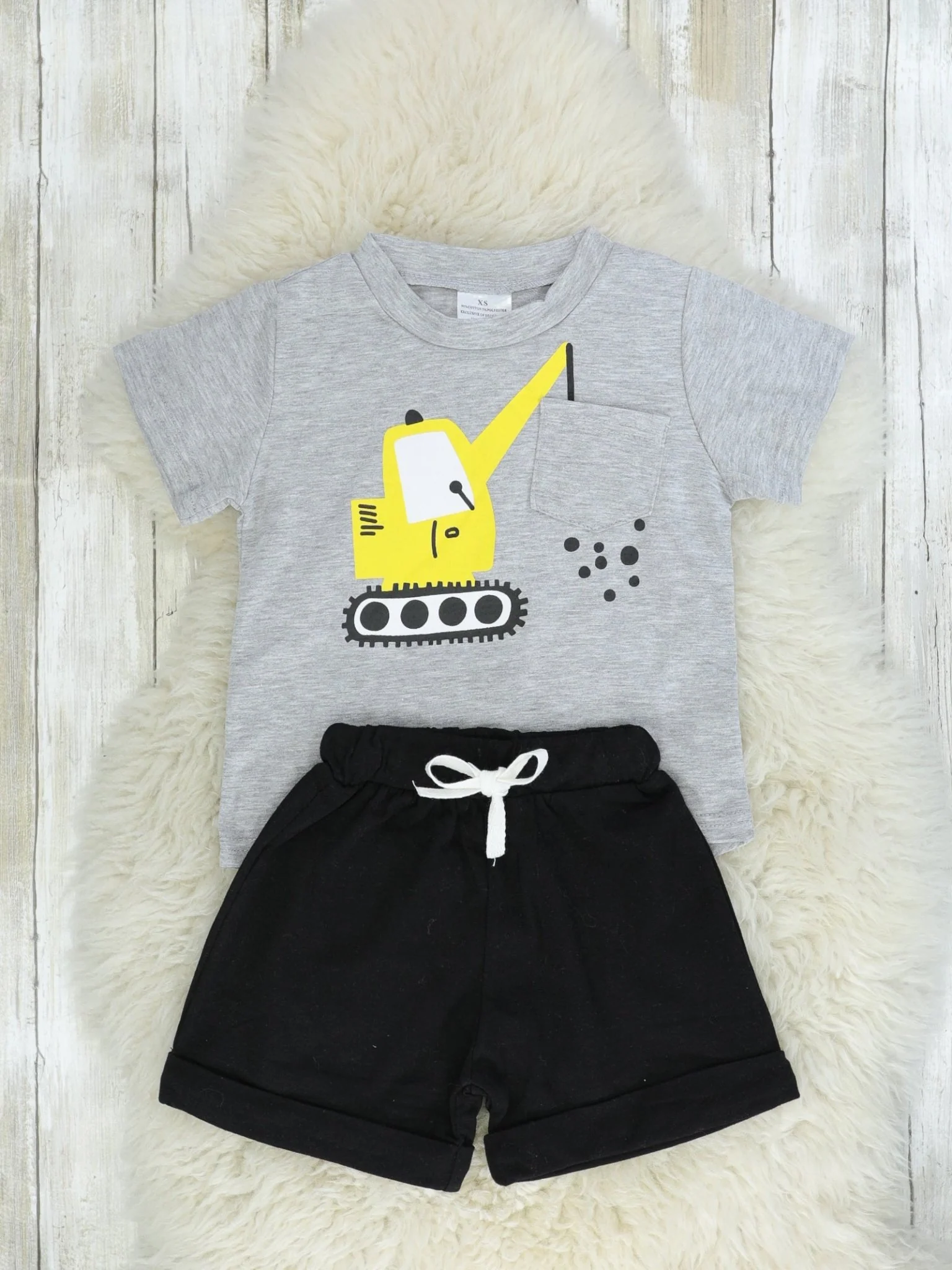 Yellow Digger Top & Shorts Outfit - Image 2
