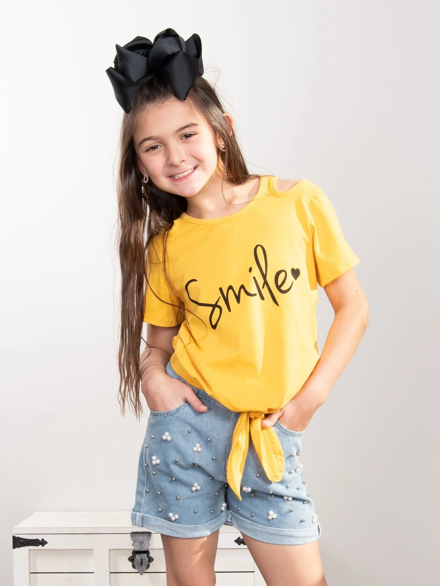 Yellow "Smile" Tie Top & Denim Shorts Outfit - Image 6